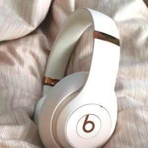 beats studio 3 wireless over ear headphones